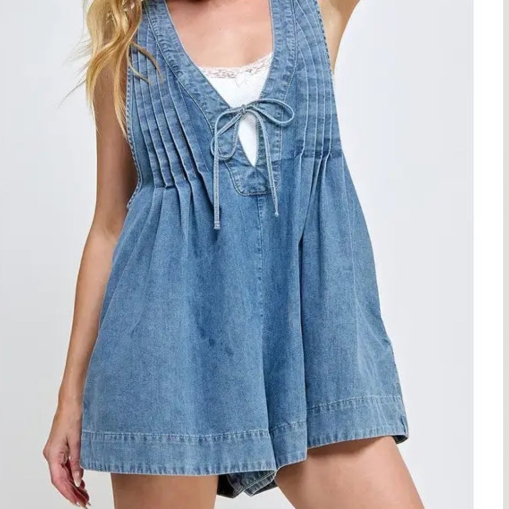 Denim Blue Sleeveless Romper with Pintuck Front